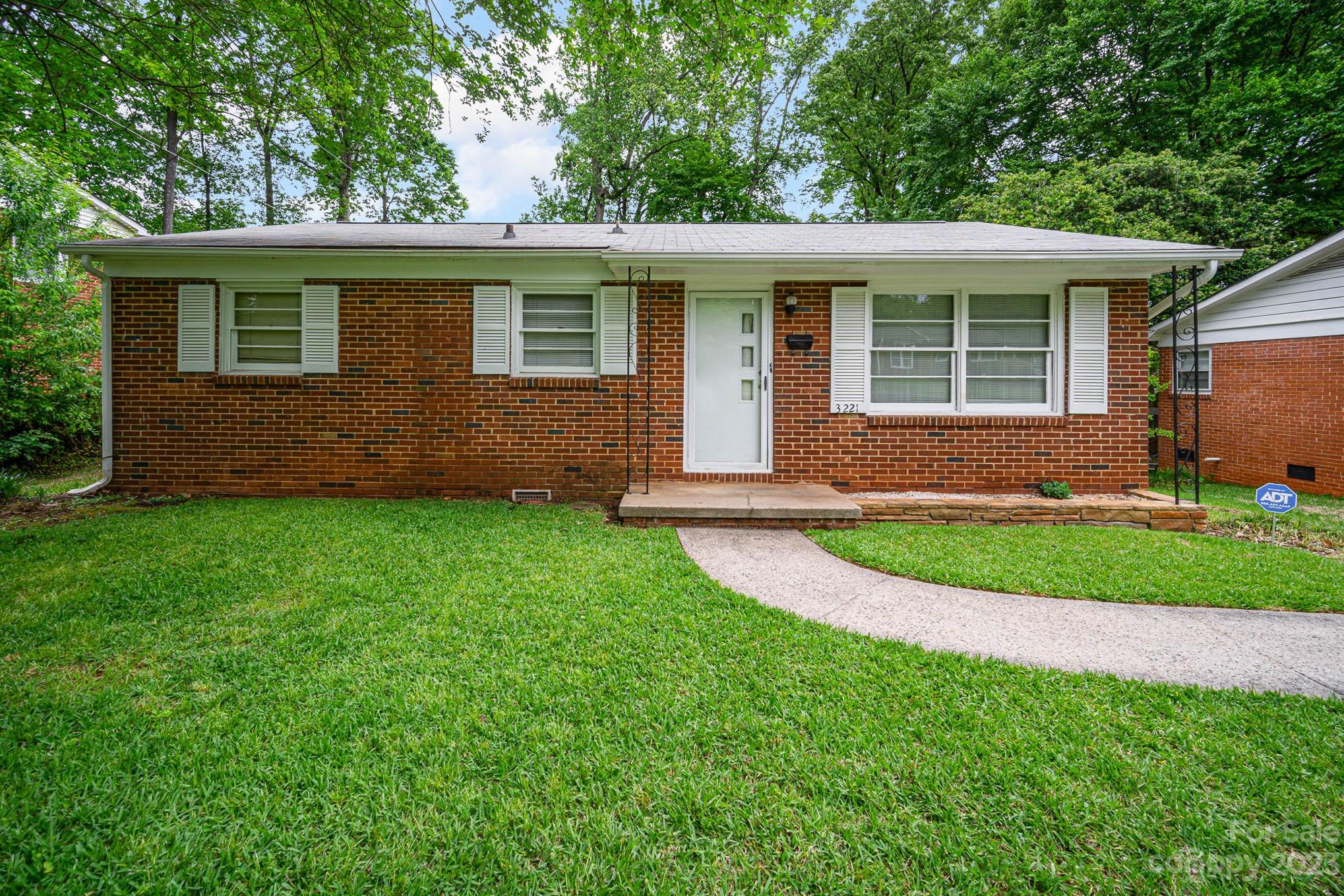 Markham Village - Residential