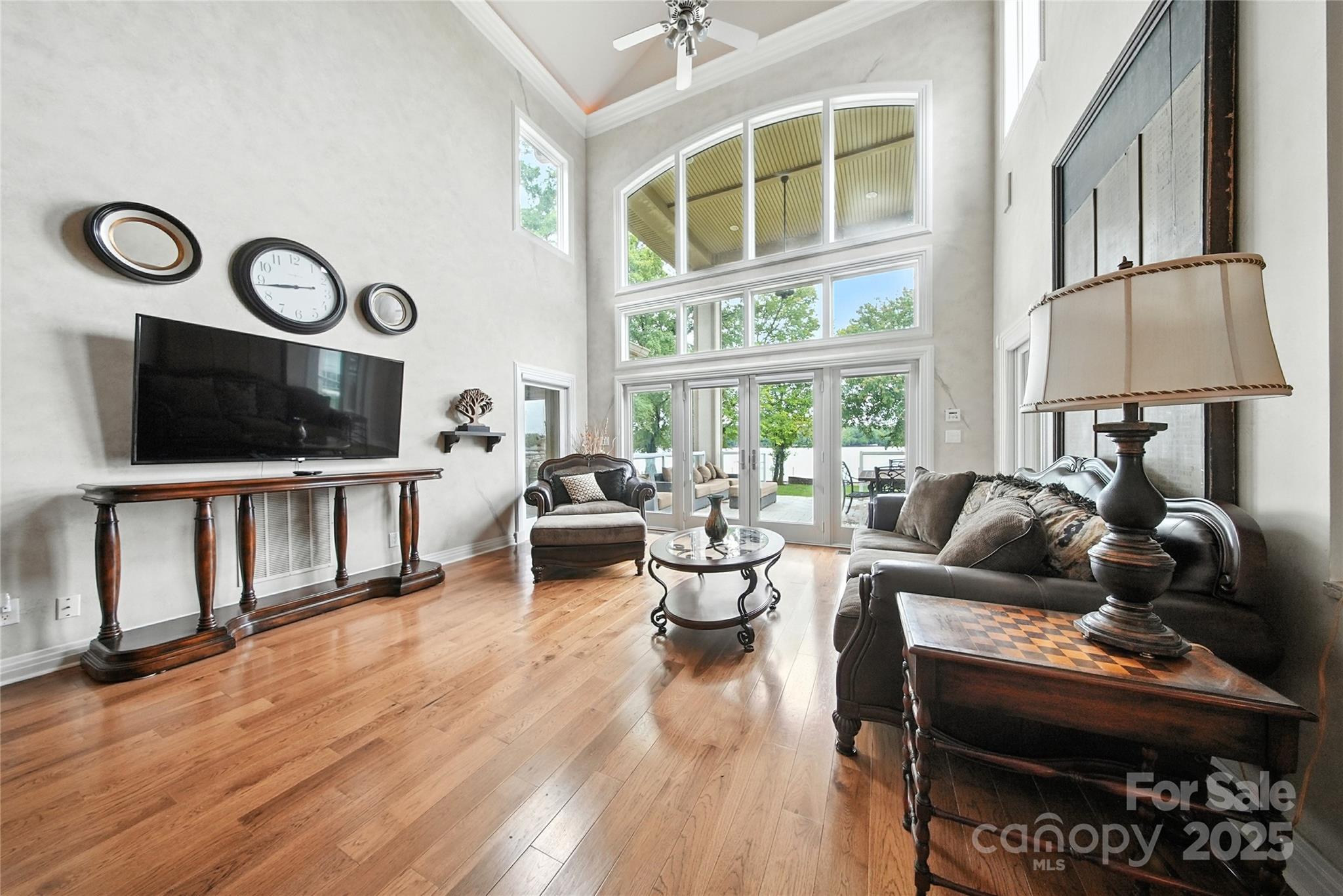 Yacht Harbor - Residential