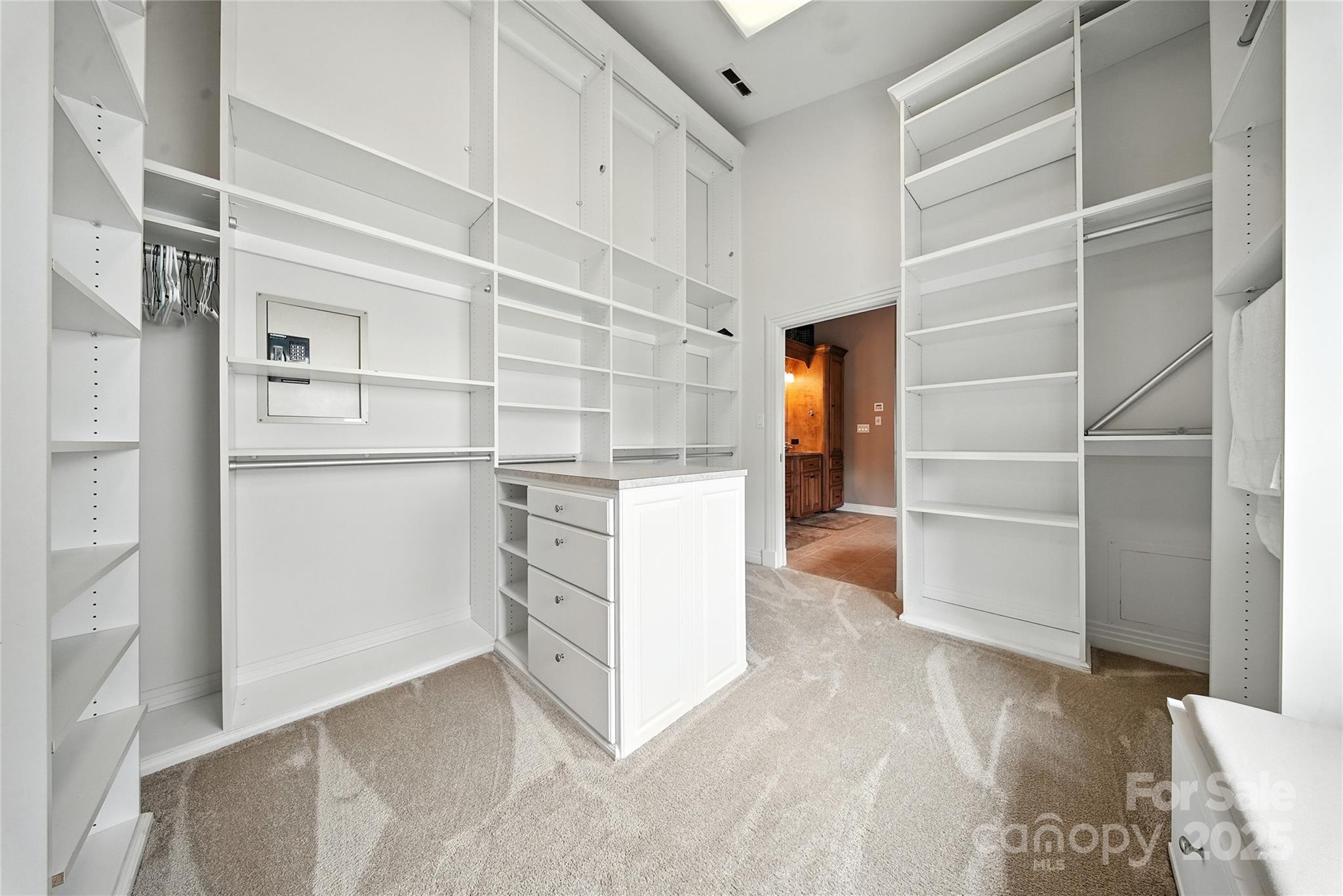 Yacht Harbor - Residential