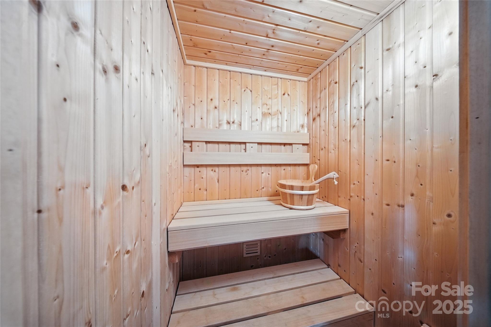 Yacht Harbor - Residential