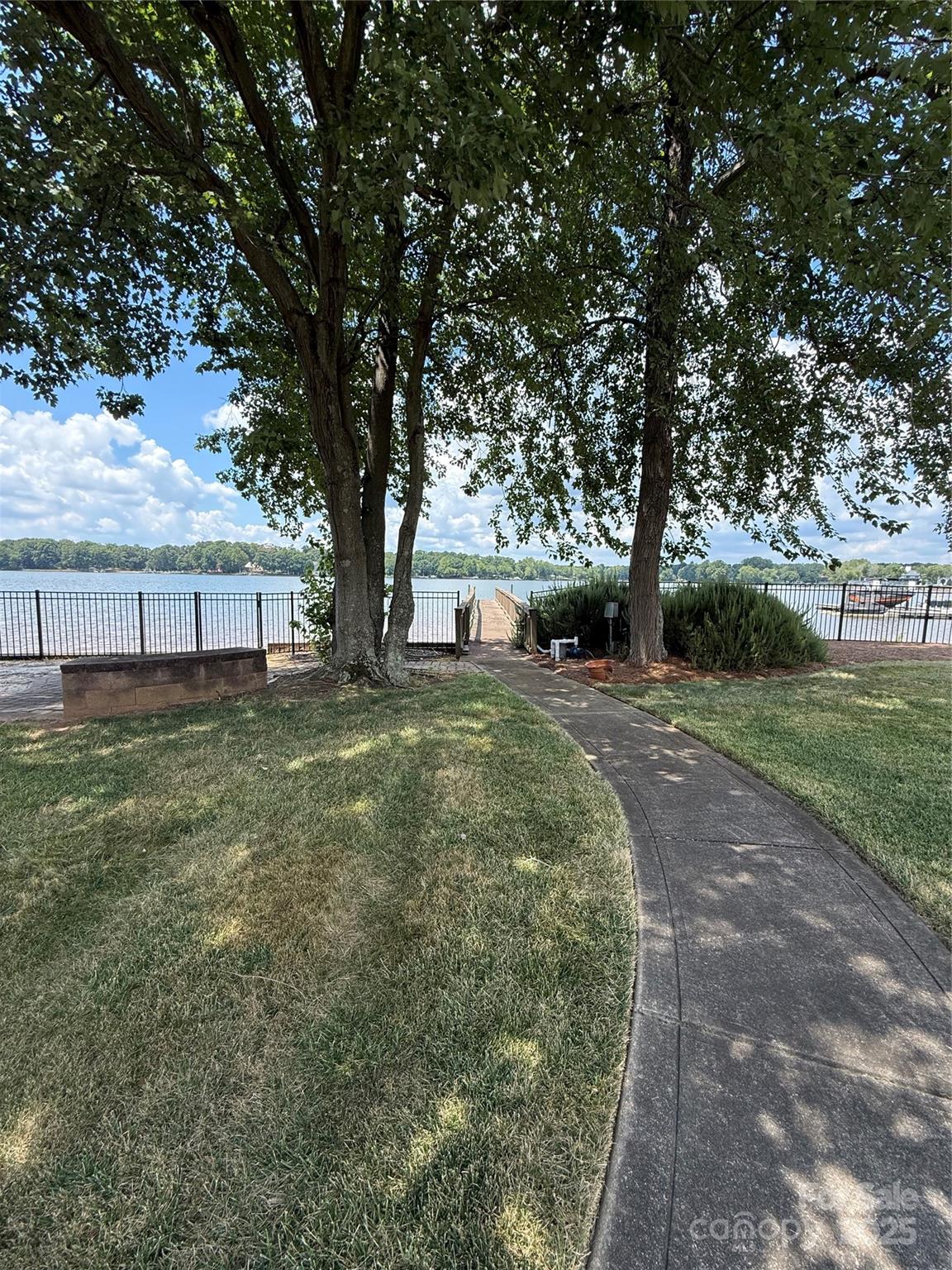 Yacht Harbor - Residential