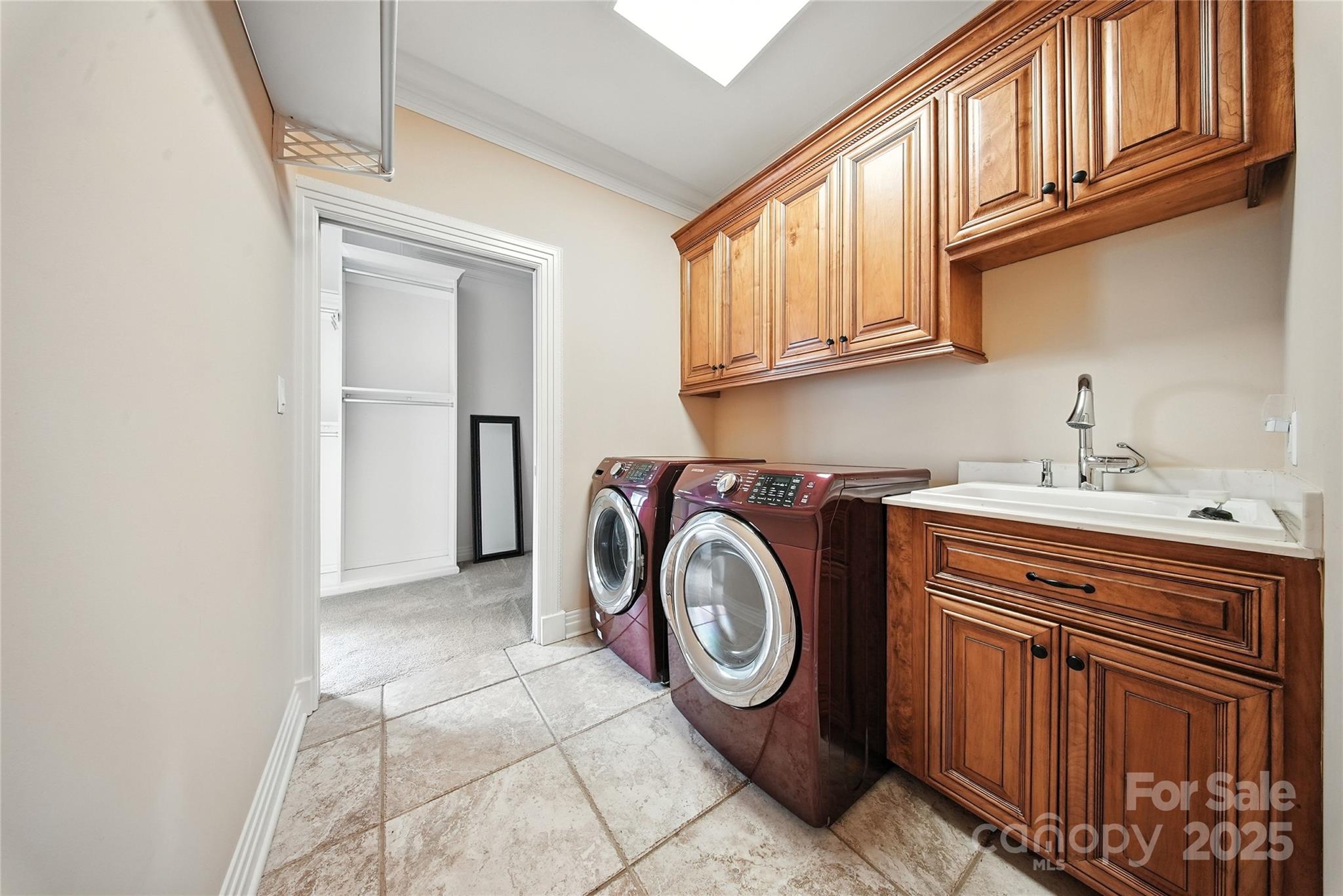 Yacht Harbor - Residential