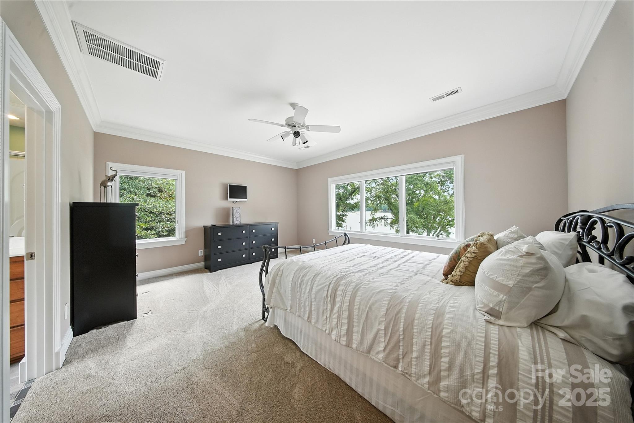 Yacht Harbor - Residential