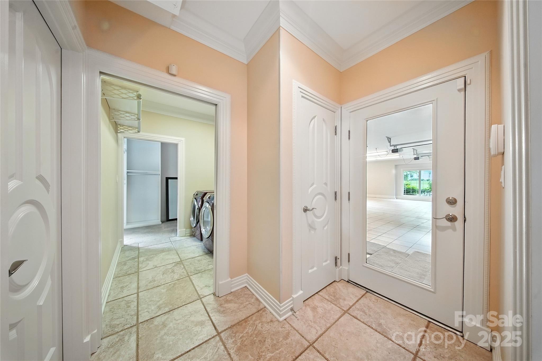 Yacht Harbor - Residential