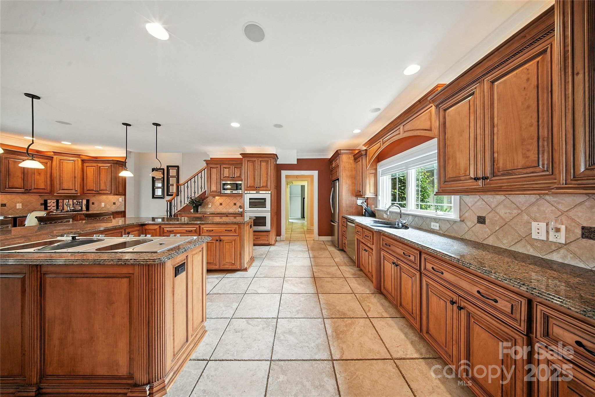 Yacht Harbor - Residential