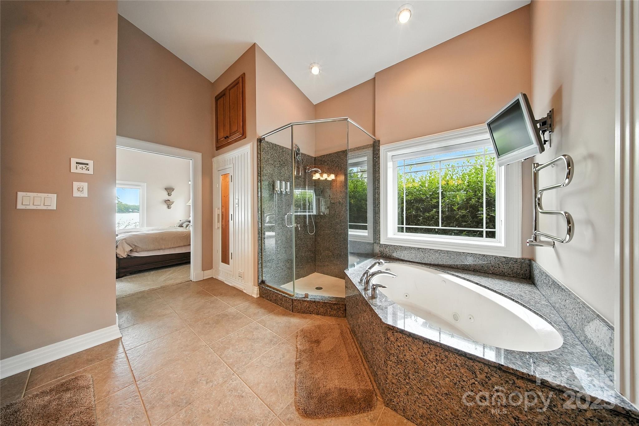 Yacht Harbor - Residential