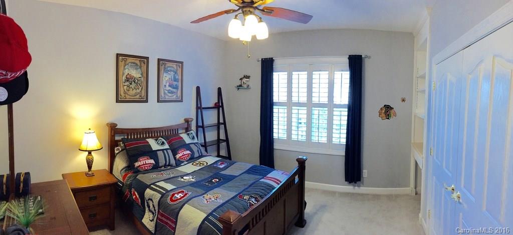 Hunter Oaks - Residential