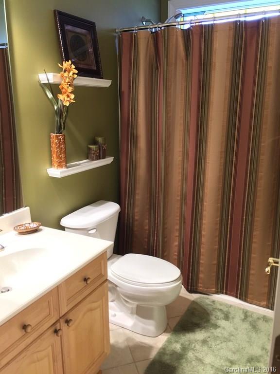 Hunter Oaks - Residential