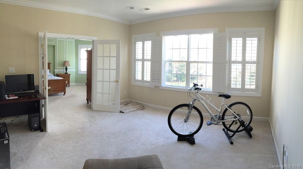 Hunter Oaks - Residential