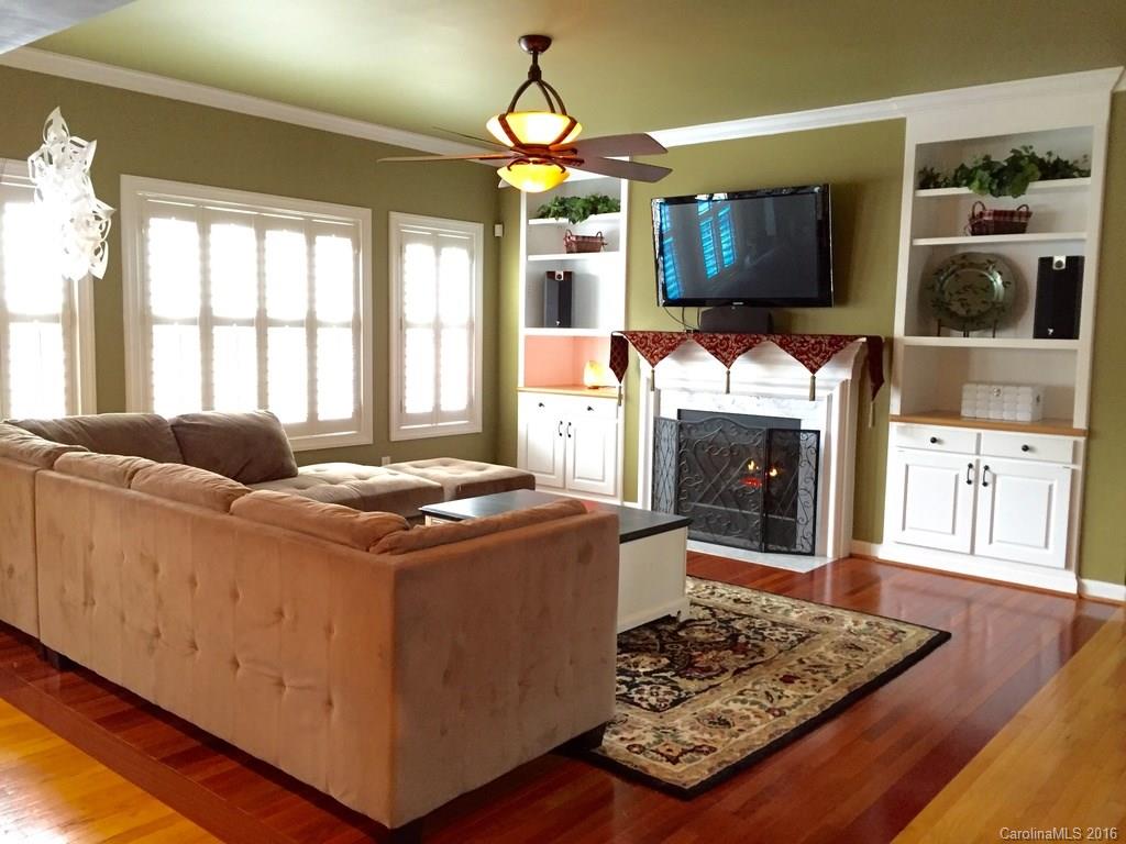 Hunter Oaks - Residential