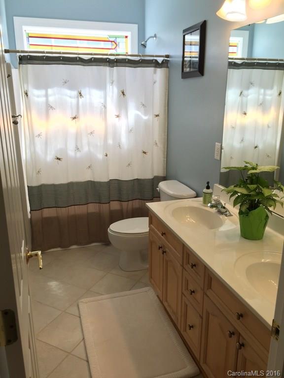 Hunter Oaks - Residential