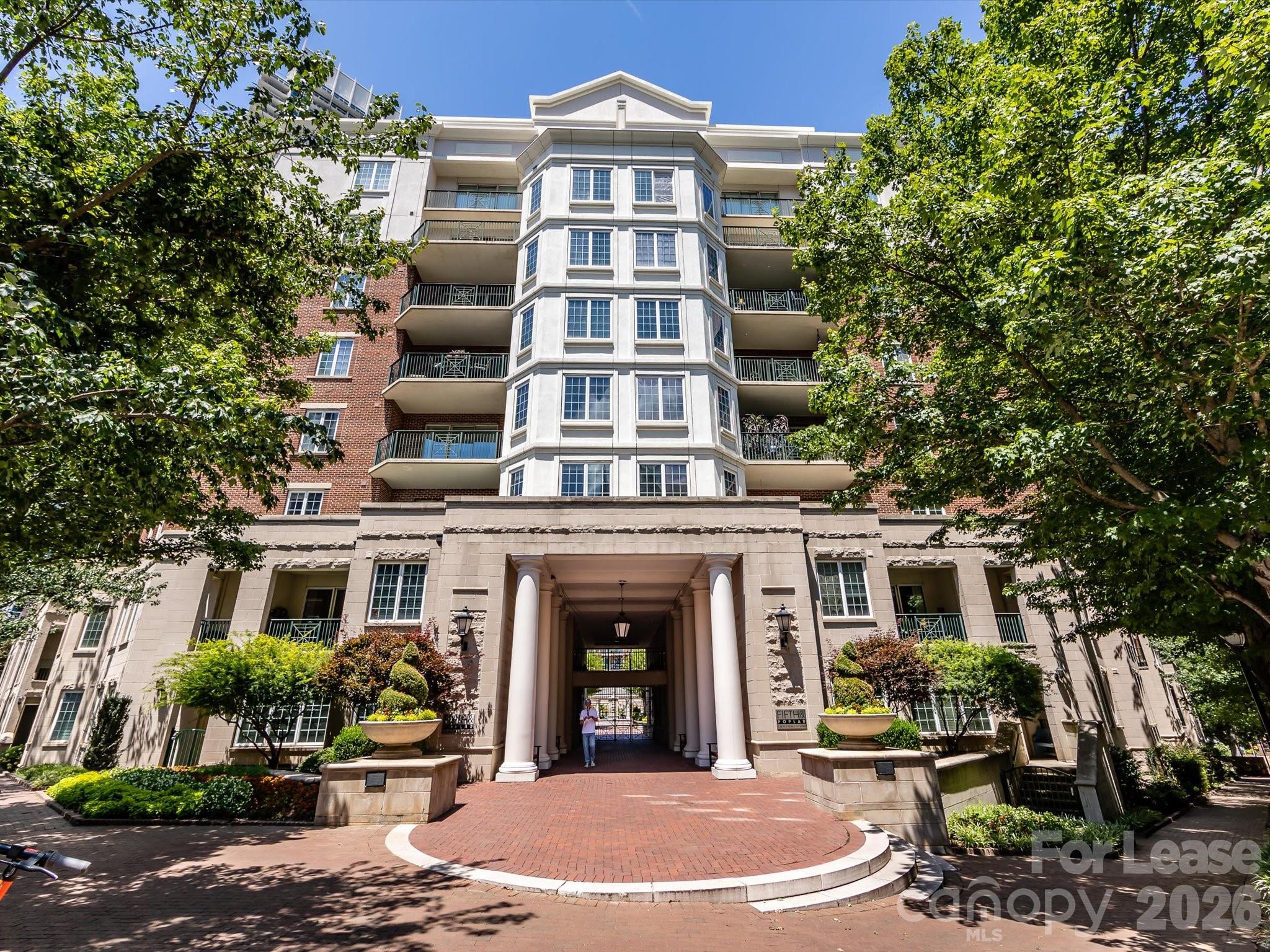 300 W 5th Street 248