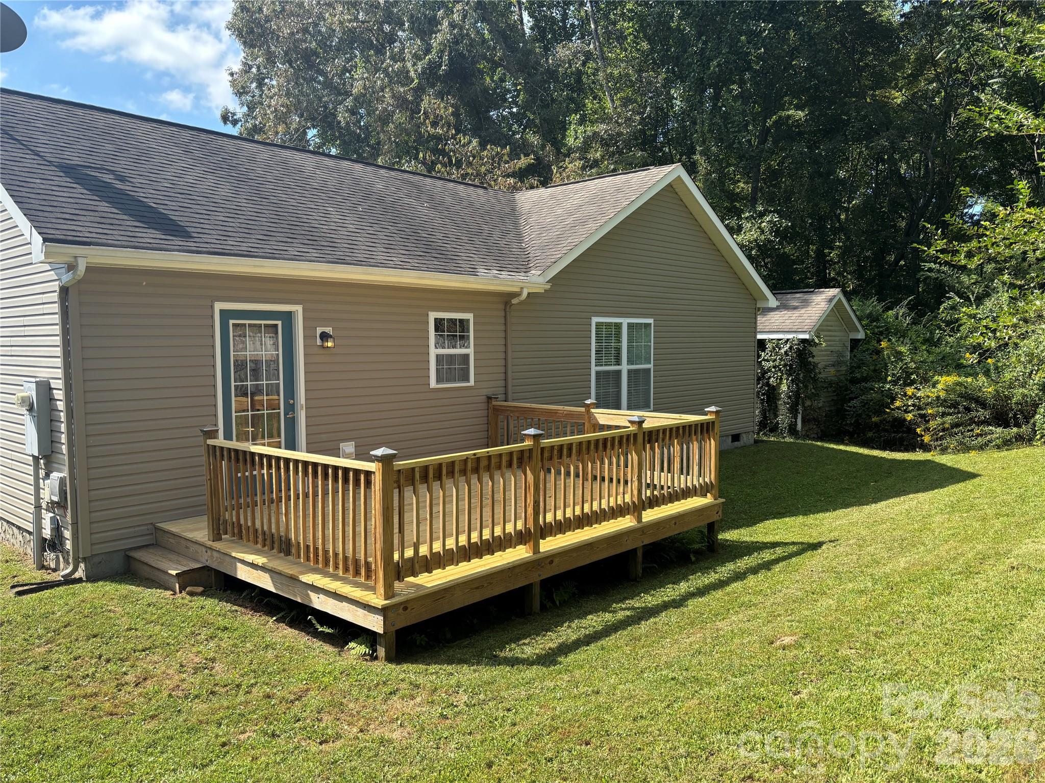 151 W Newberry Drive