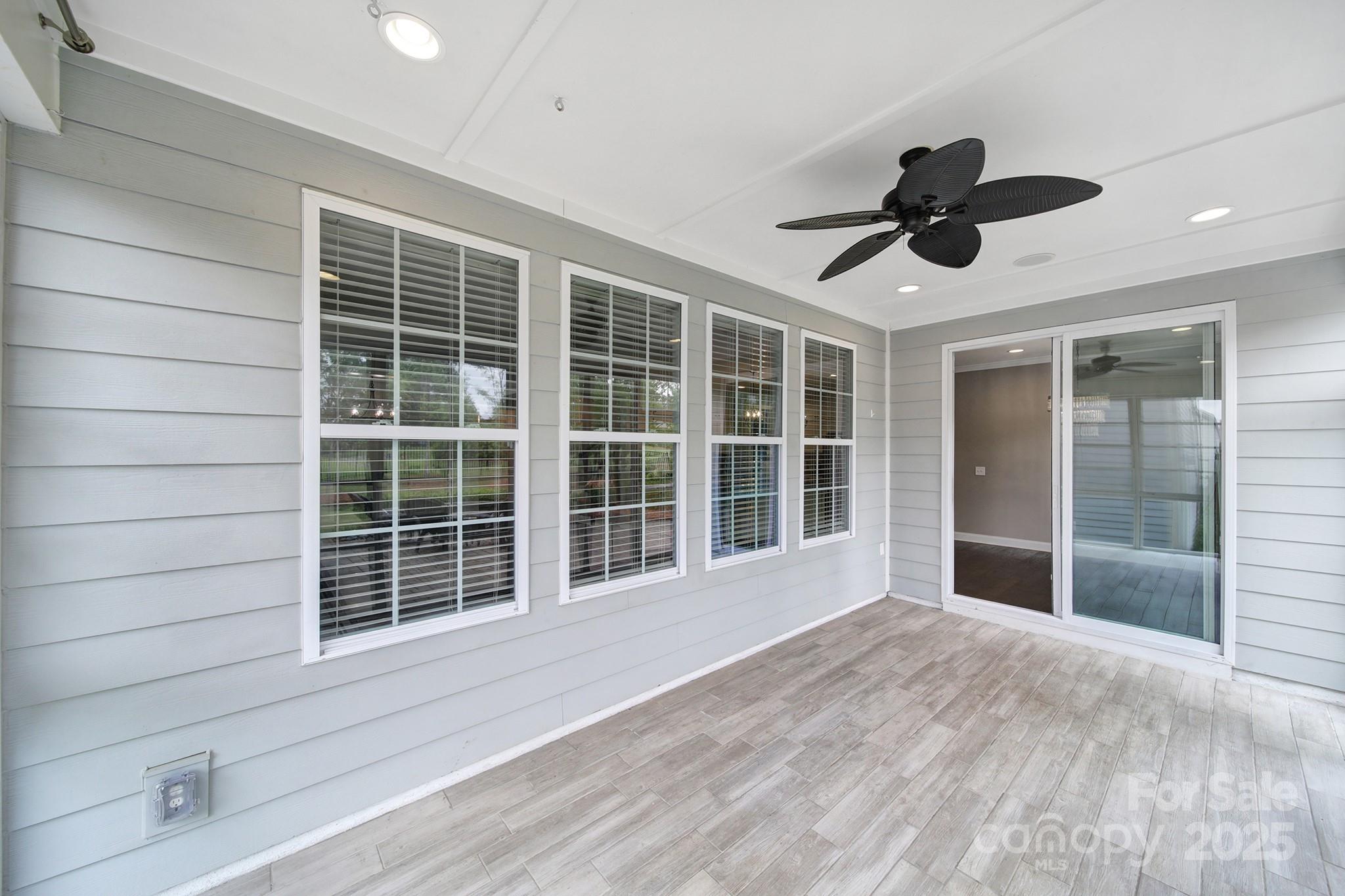 Brayden - Residential