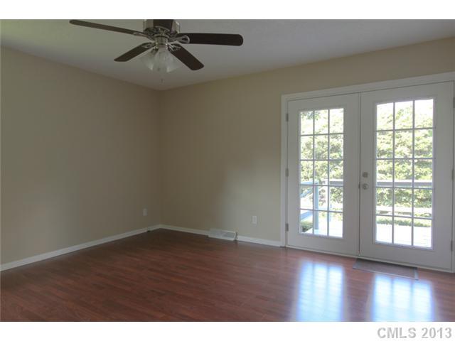 Tega Cay - Residential