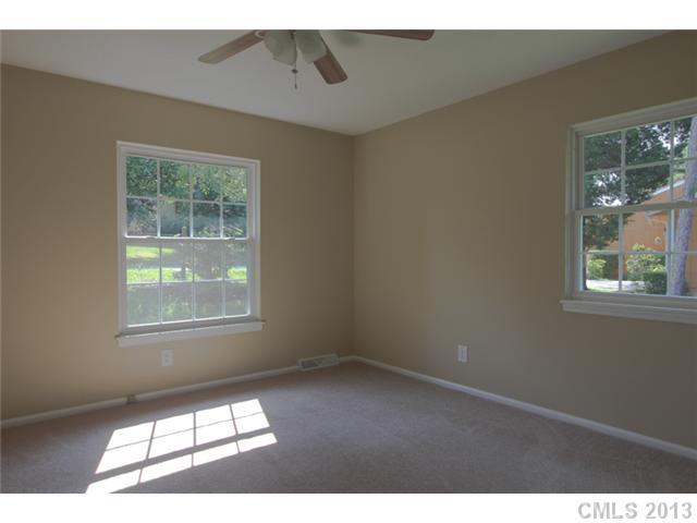 Tega Cay - Residential