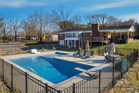 1400 Dry Ponds Road Granite Falls NC 28630