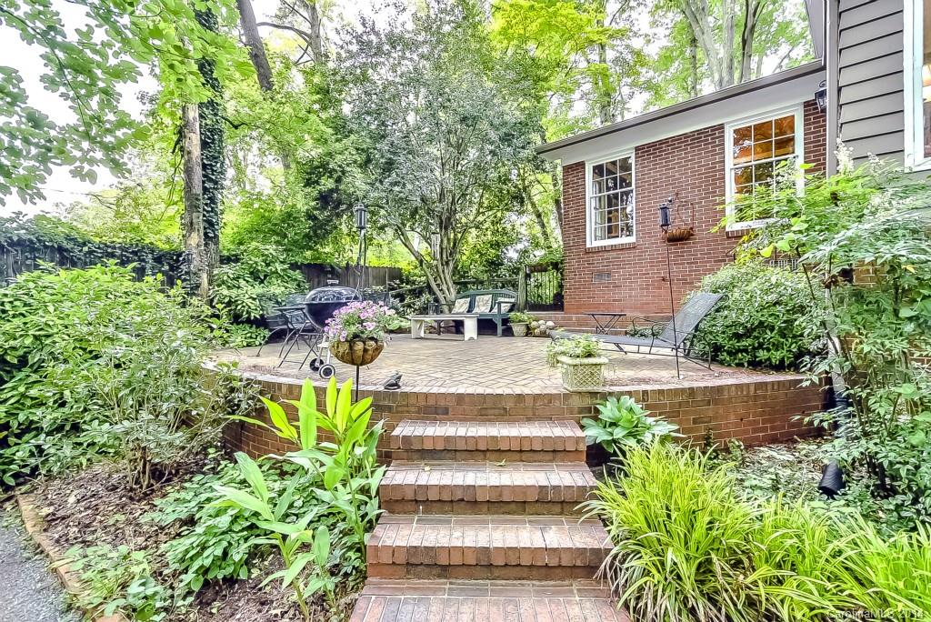 The Cloisters - Residential