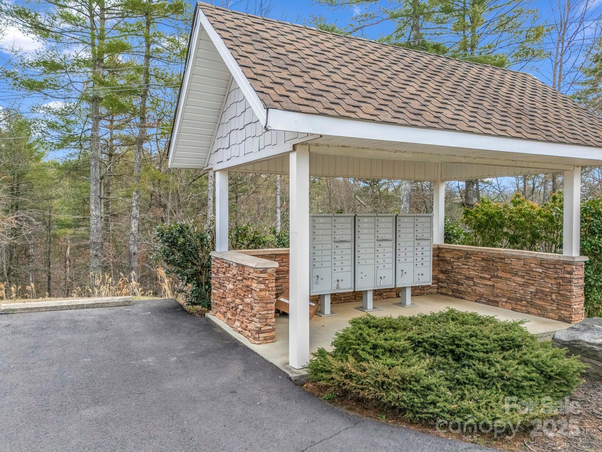 Settlers Cove - Land