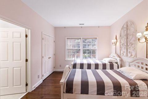 2310 Keara Way Charlotte NC 28270