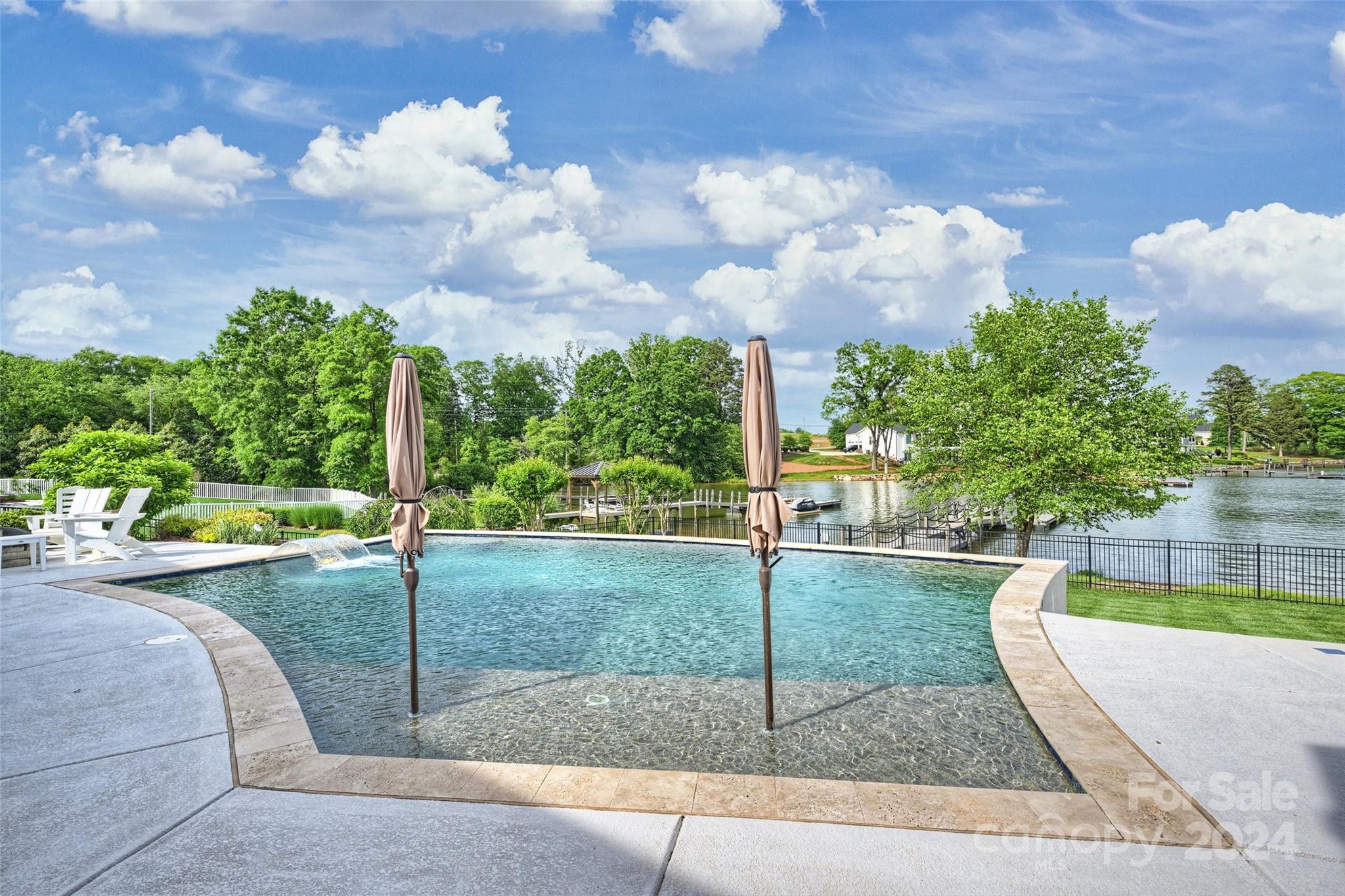 Sisters Cove - Residential