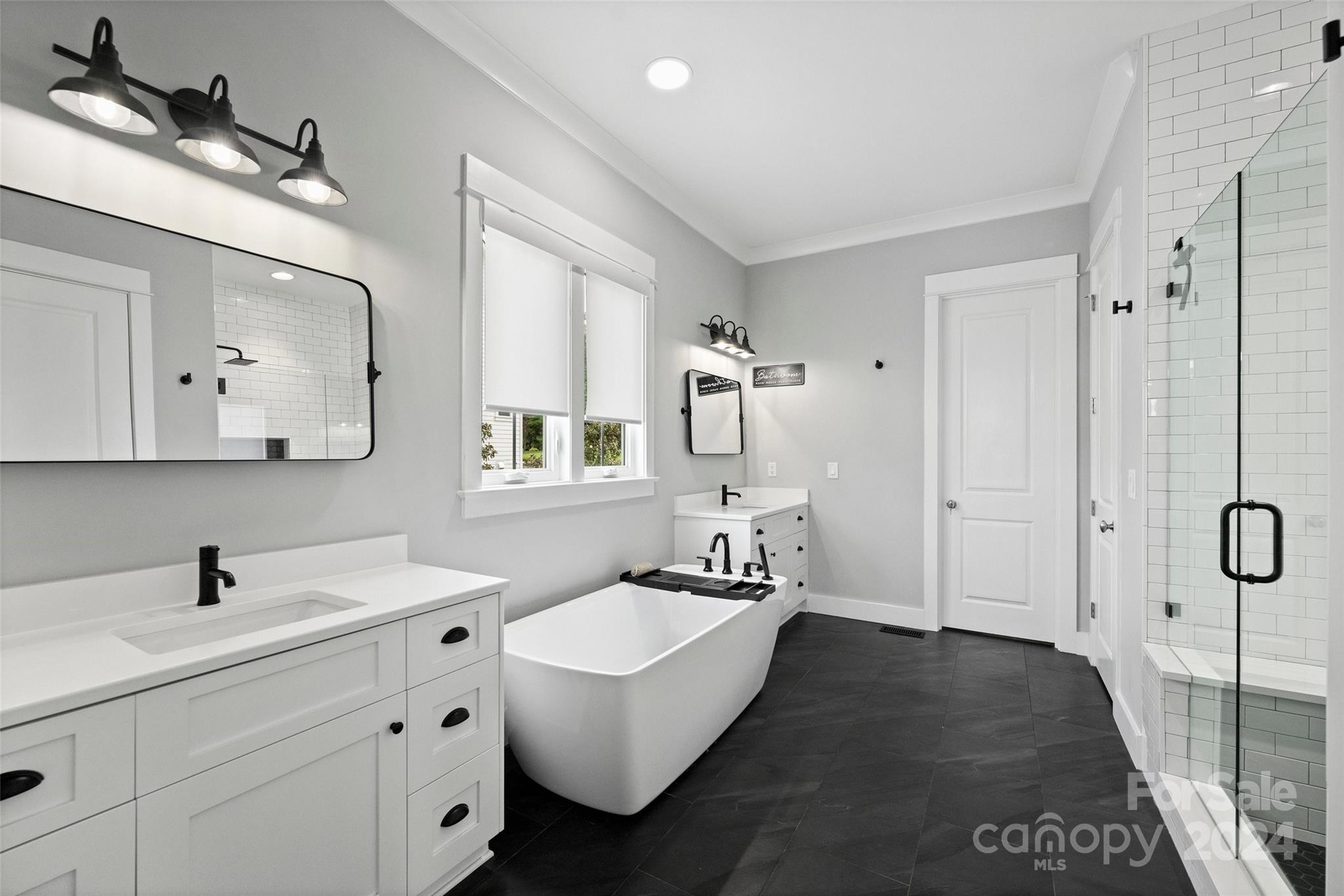 Sisters Cove - Residential