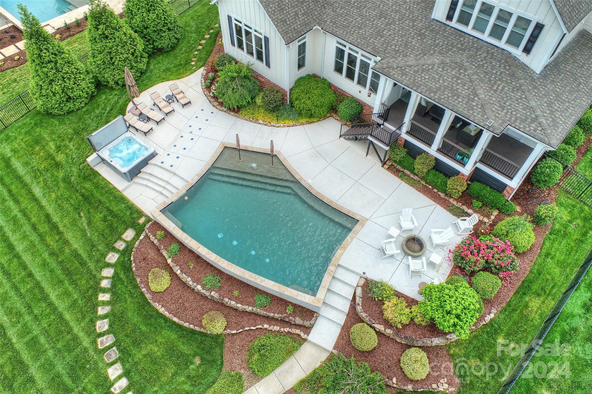 Sisters Cove - Residential