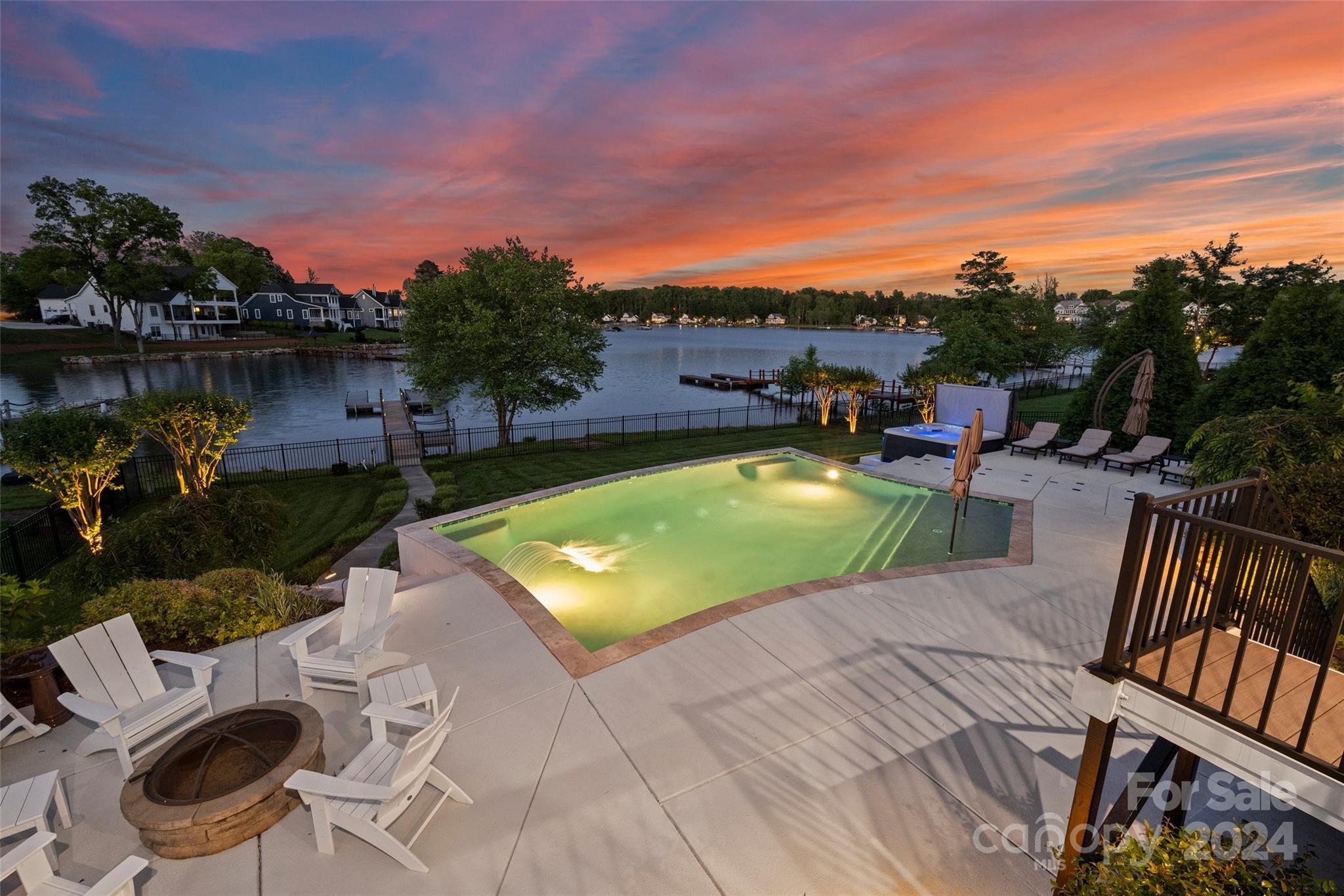 Sisters Cove - Residential