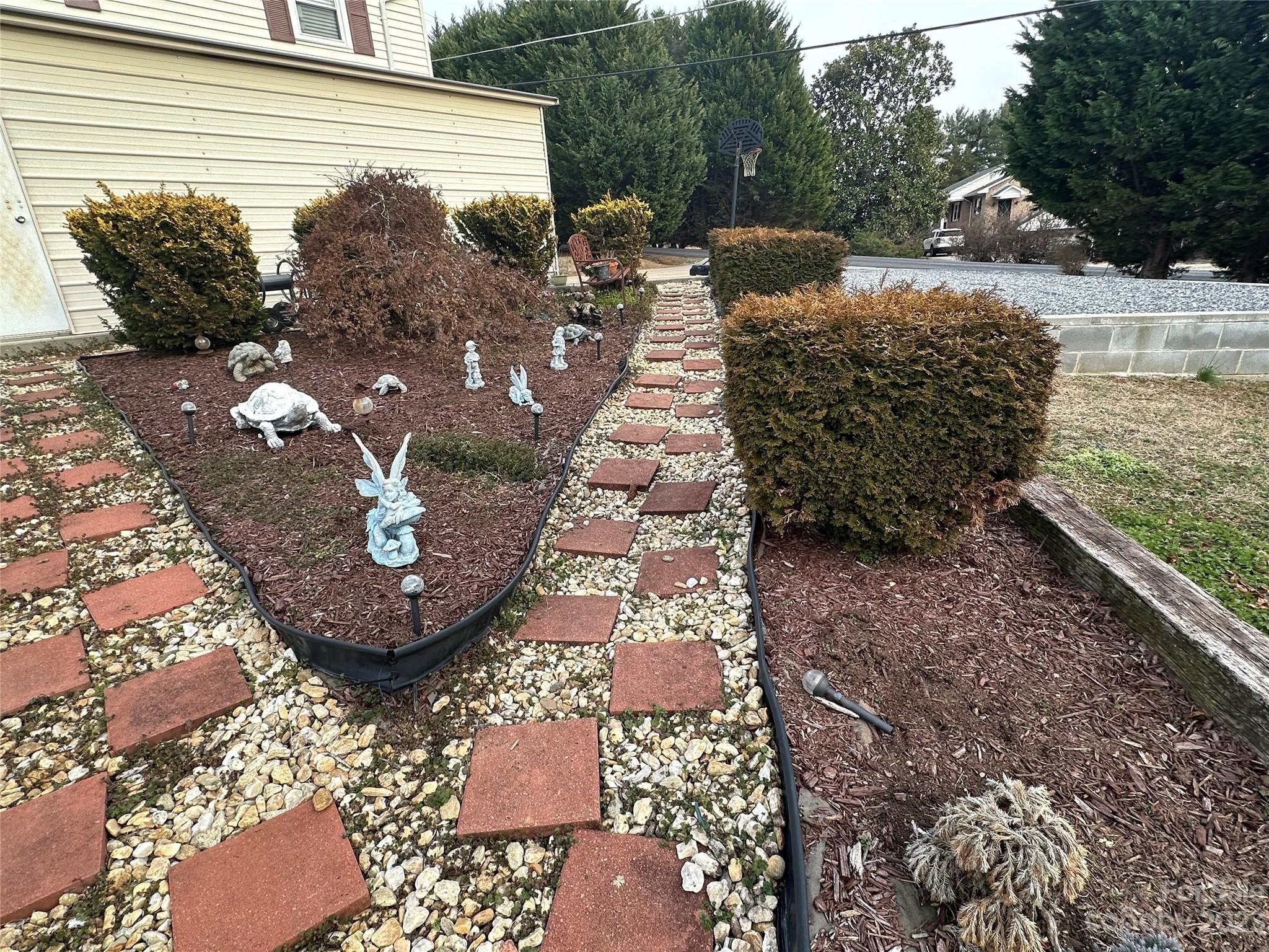 Twin Meadow Acres - Residential