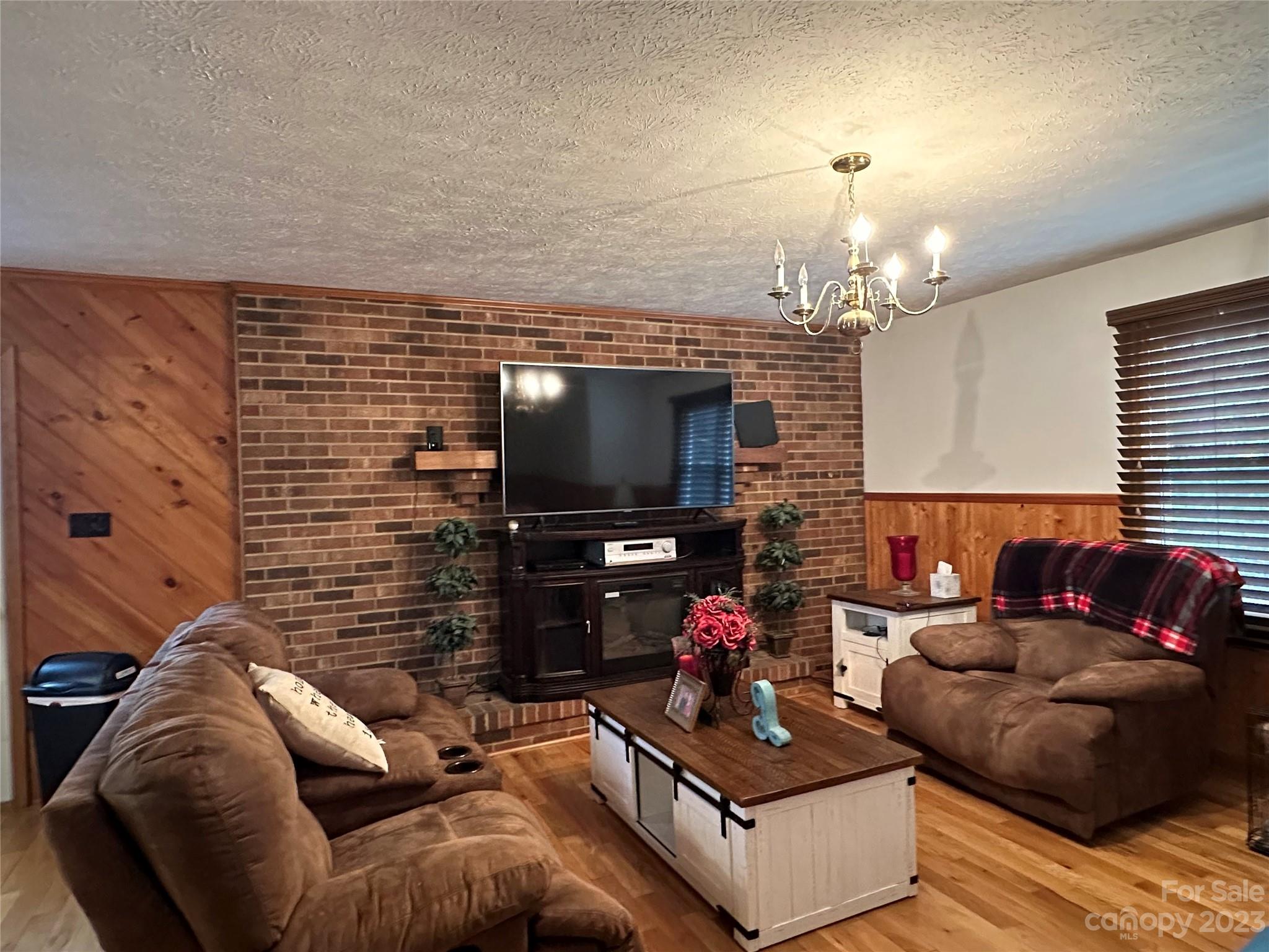 Twin Meadow Acres - Residential