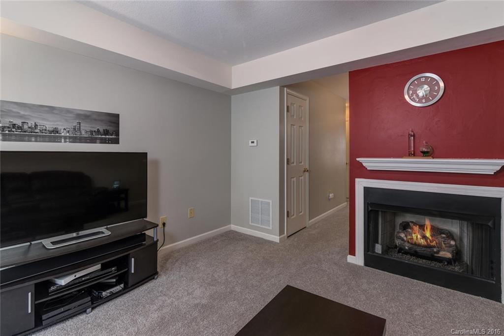 Carlyle Condominiums - Residential