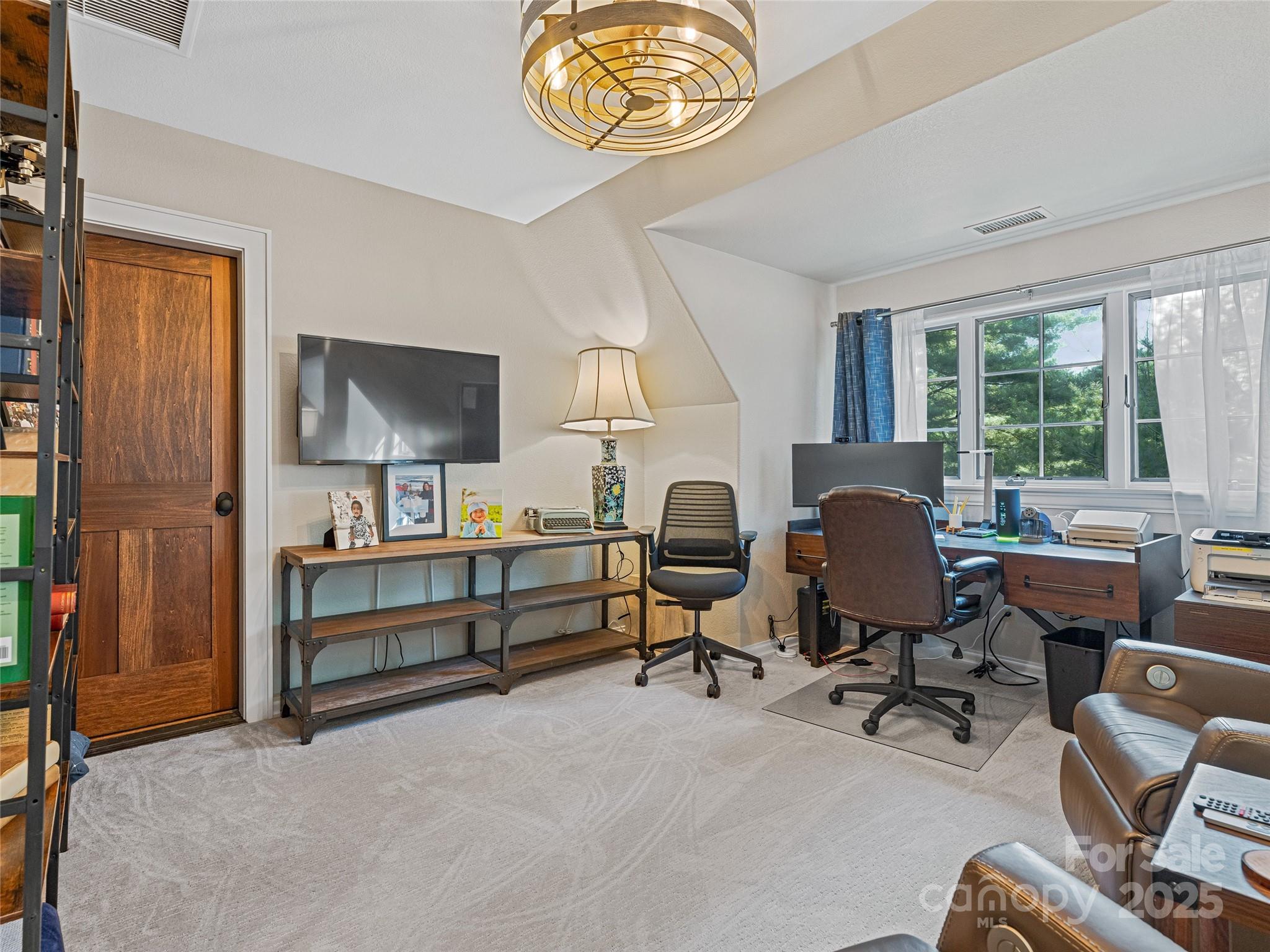 The Cliffs at Walnut Cove - Residential