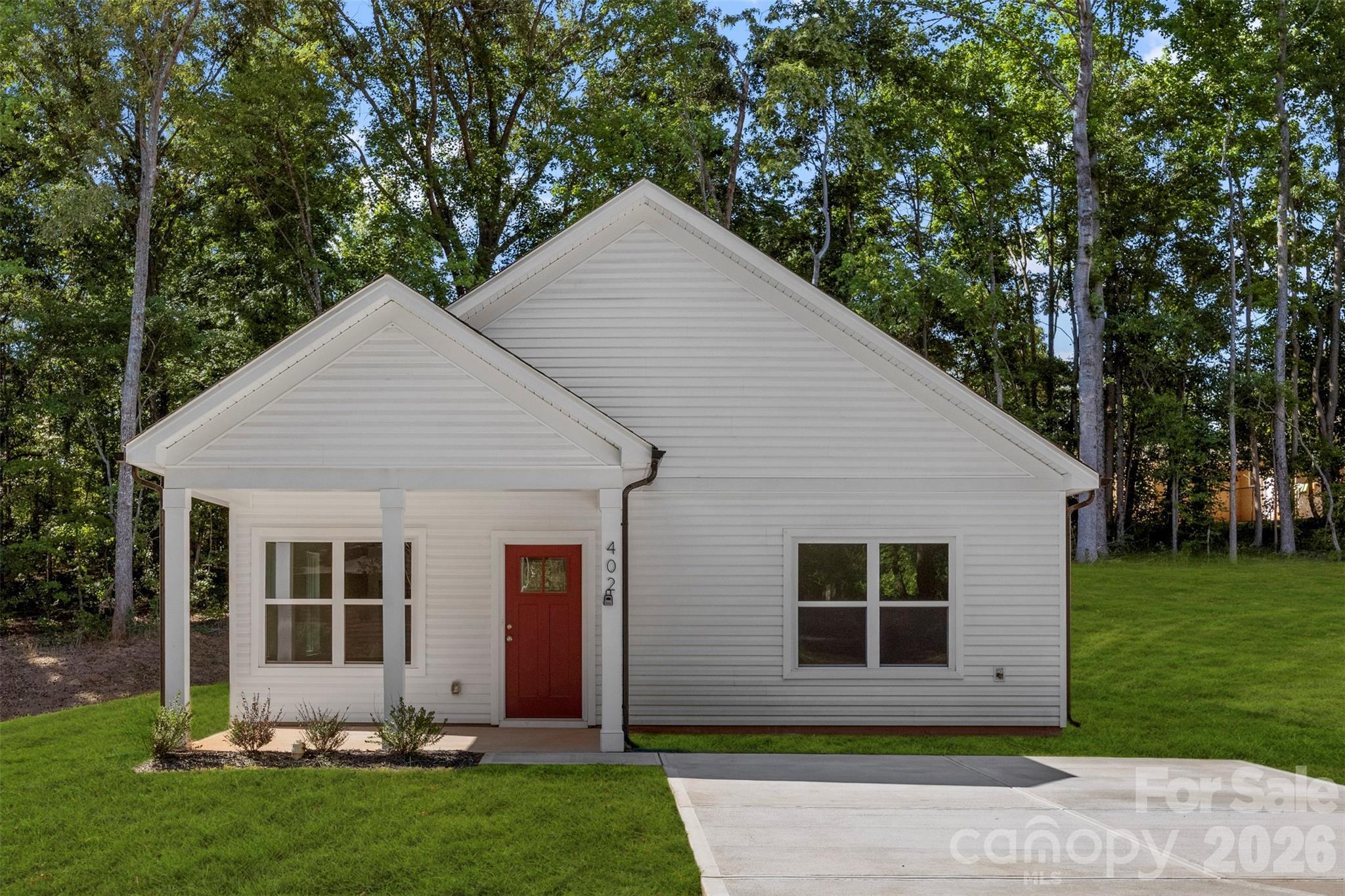 Photo 1 of 32 — 402 Brice Street, Kings Mountain, NC 28086