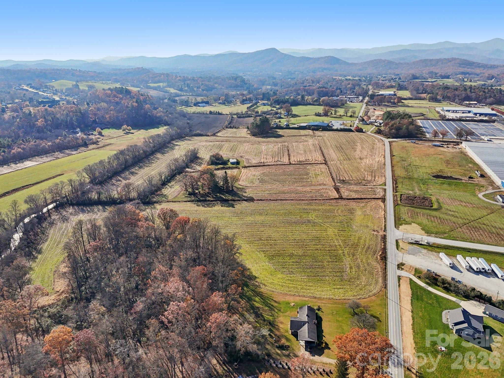 32 School House Road