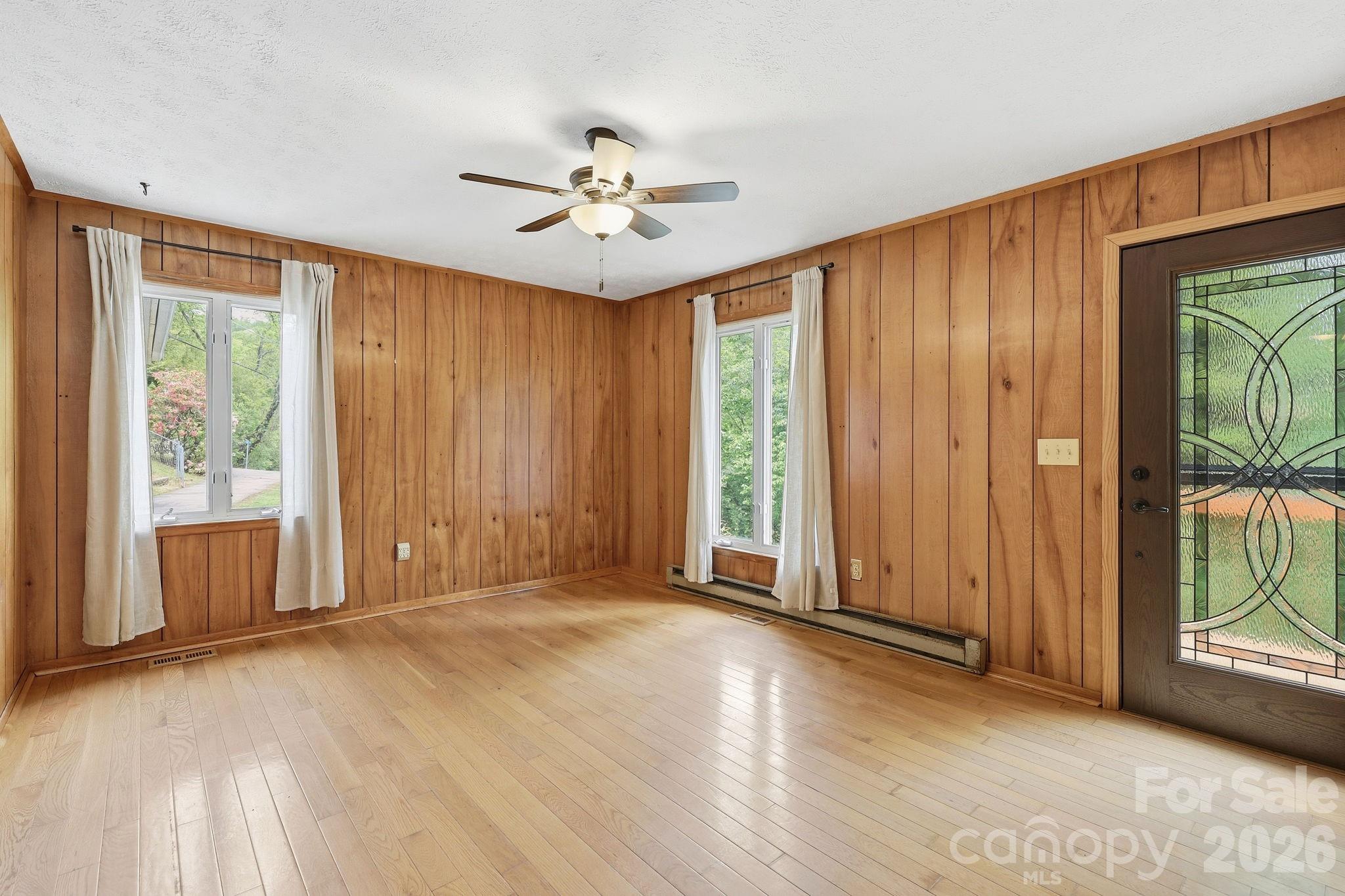 959 Oakmont Drive