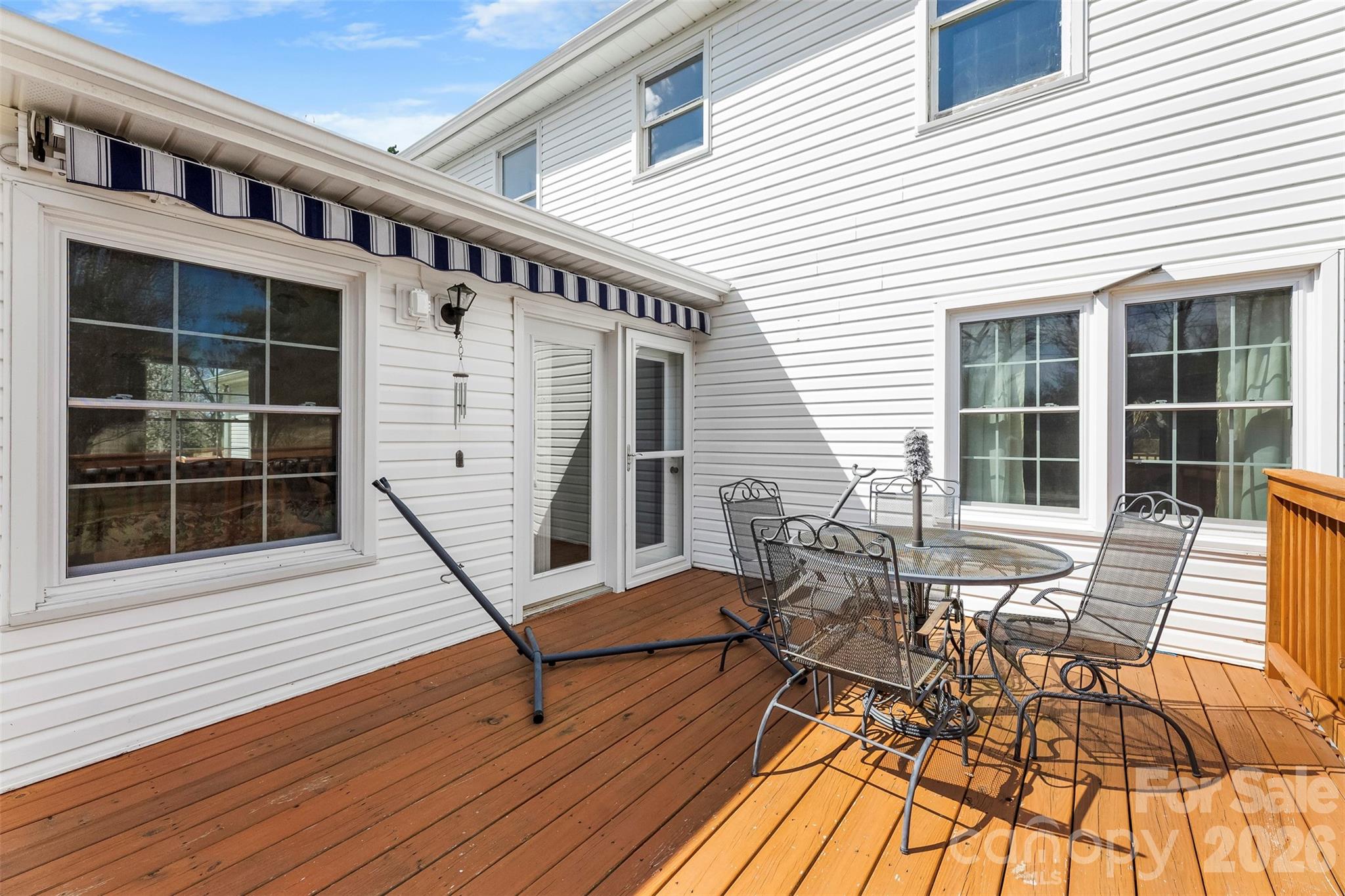 Meadow Lakes - Residential