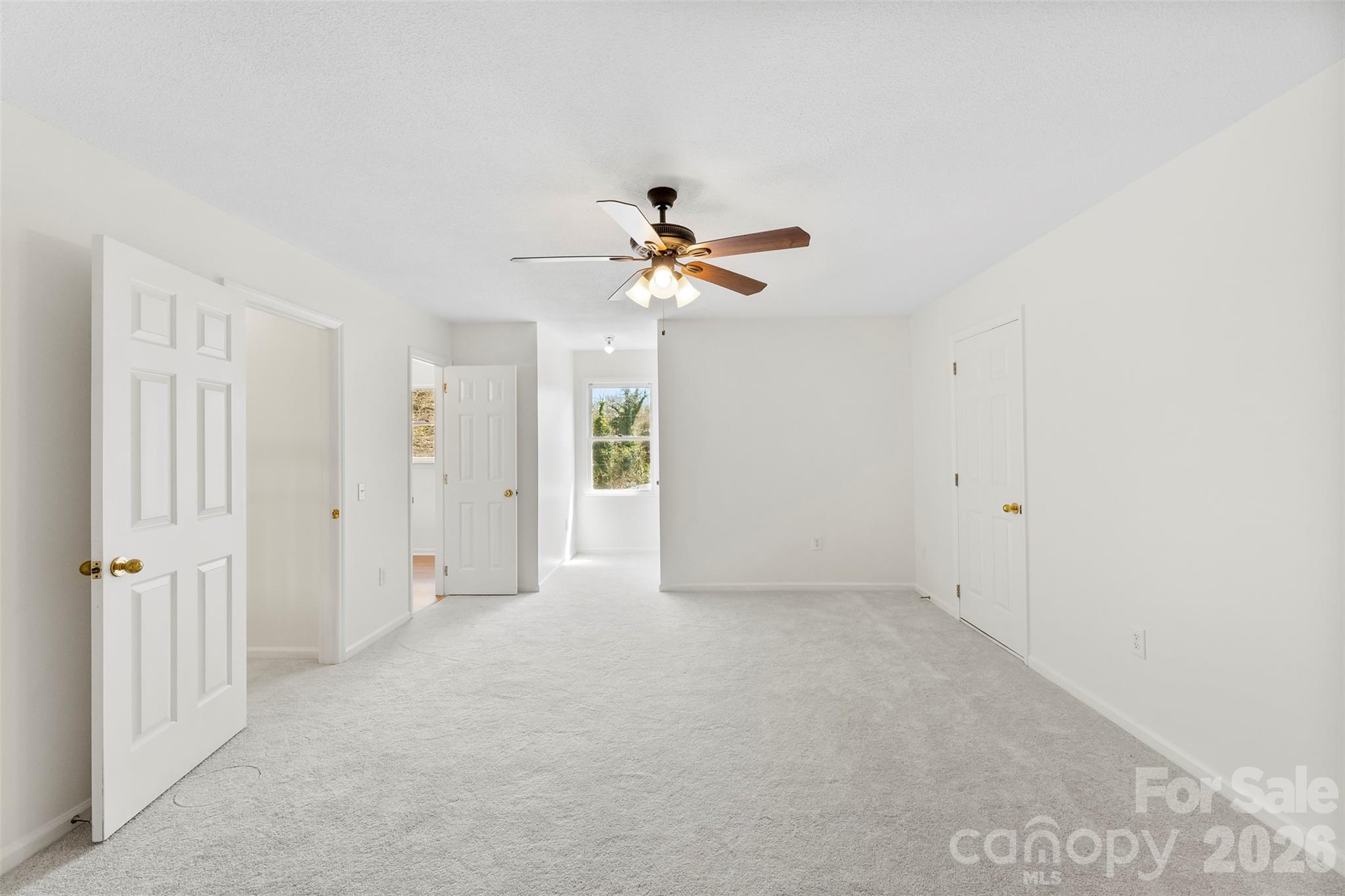 Meadow Lakes - Residential