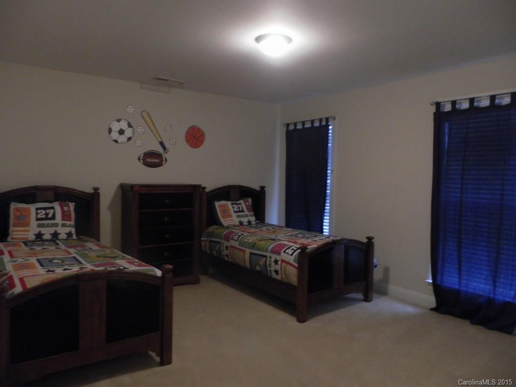 Shelly Woods - Residential