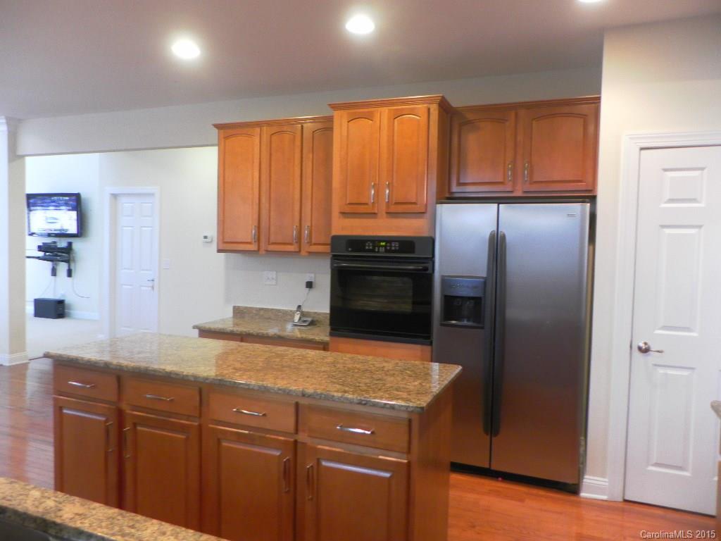 Shelly Woods - Residential