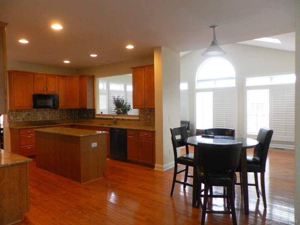 Shelly Woods - Residential