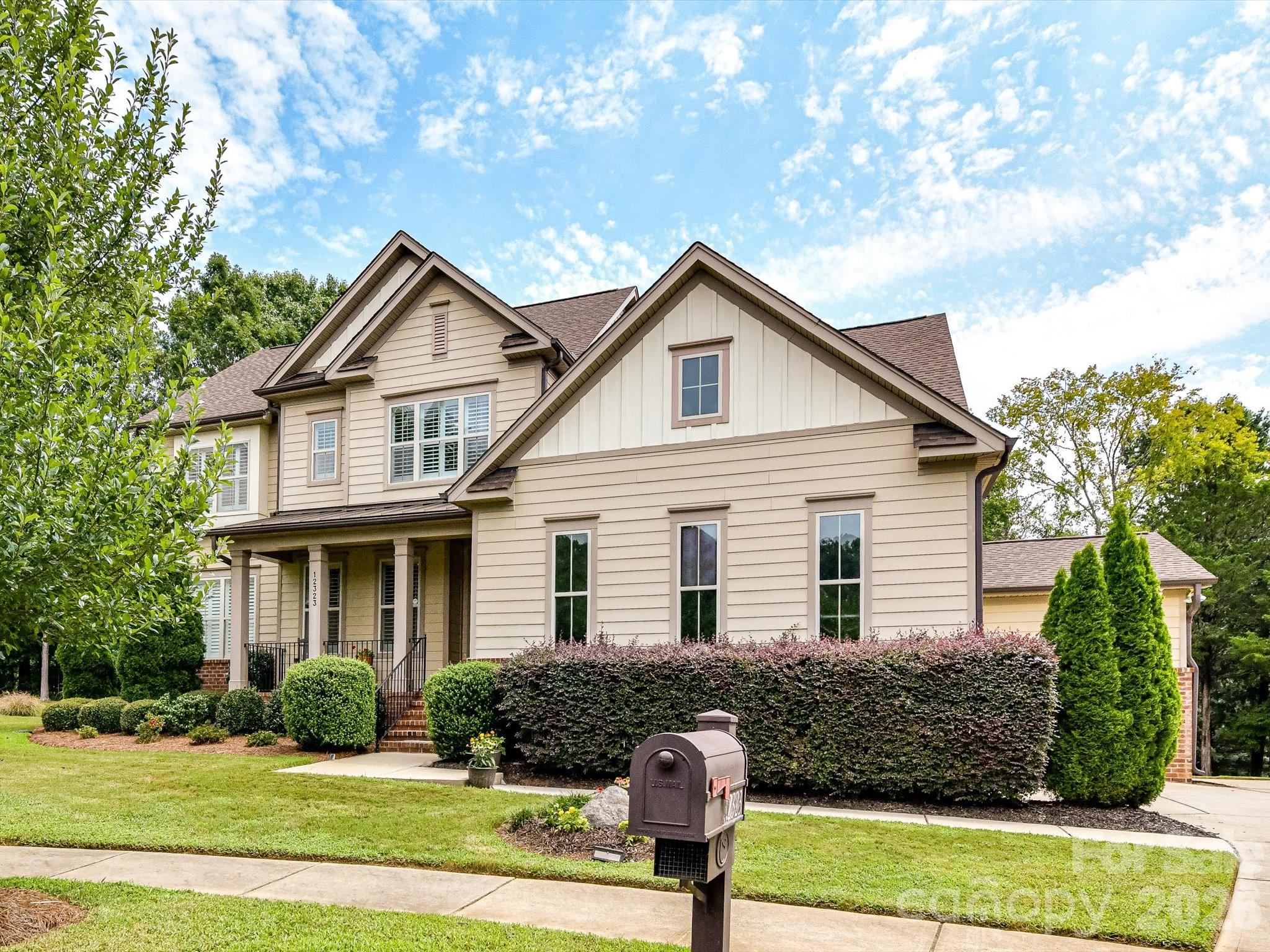12323 Cherrybark Lane