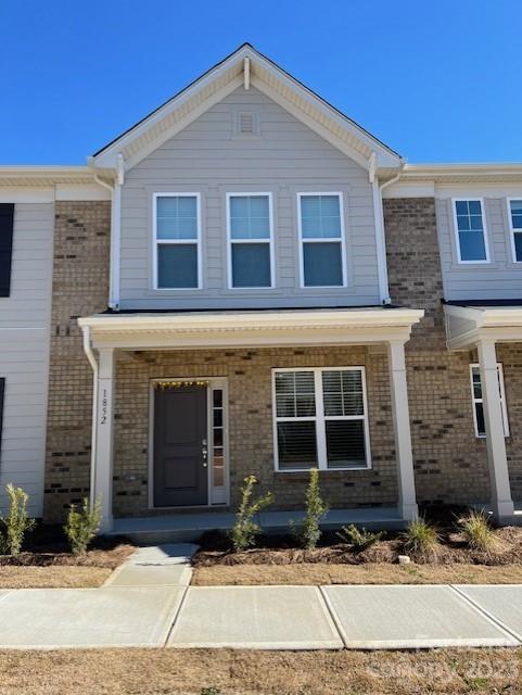 Odell Corners - Residential Lease