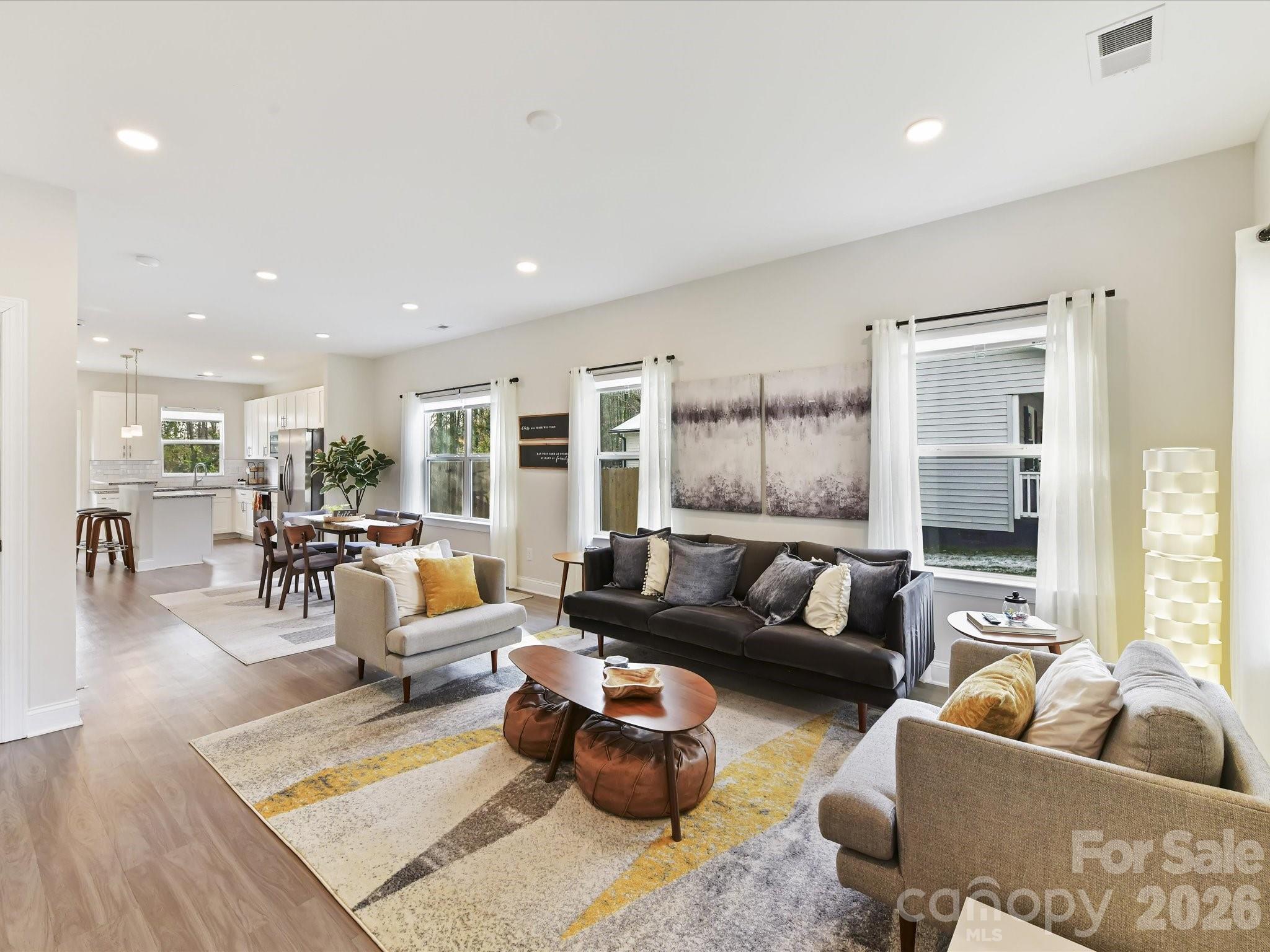 6400 Carver Boulevard