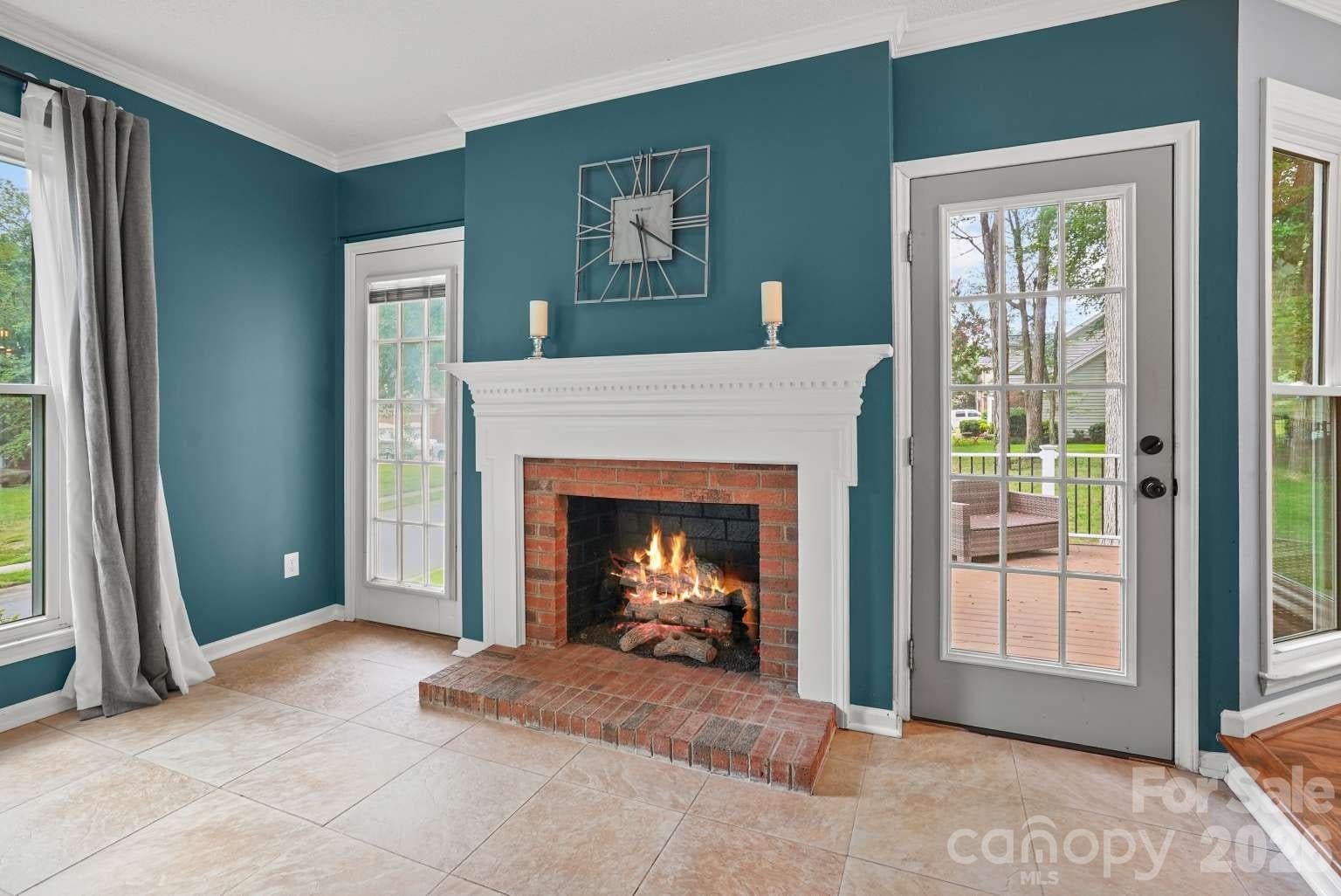 612 Grays Creek Lane