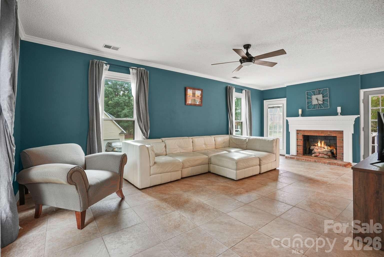 612 Grays Creek Lane