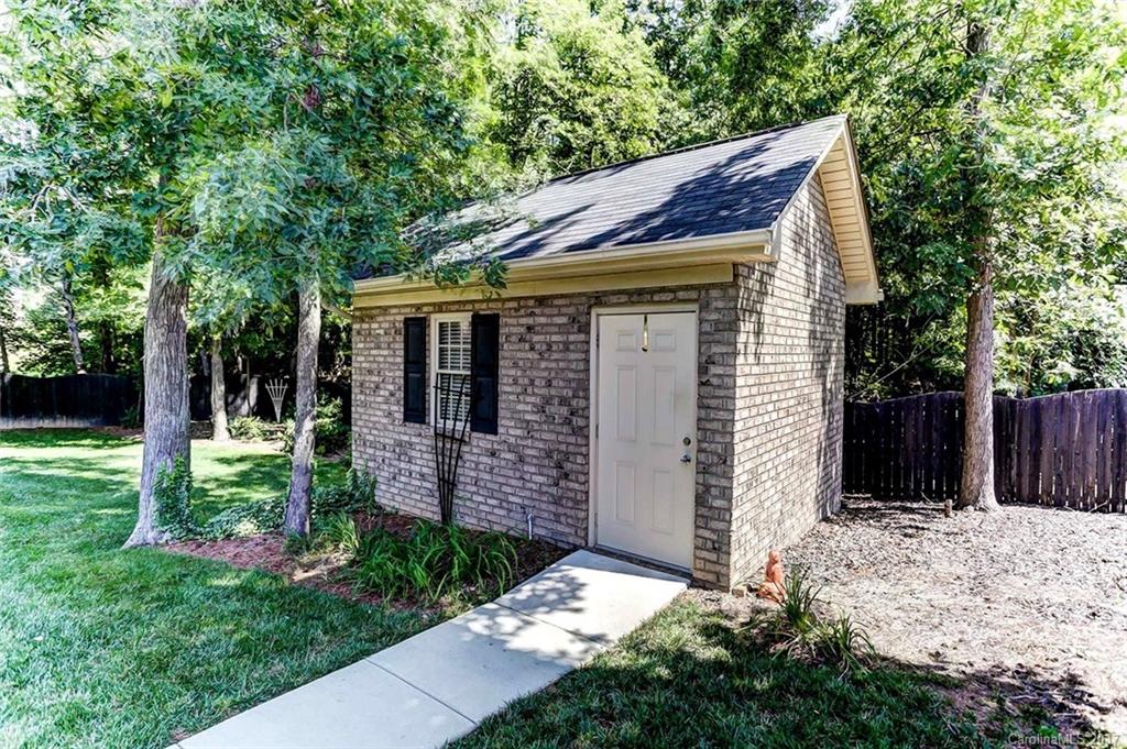 Fox Hunt Estates - Residential