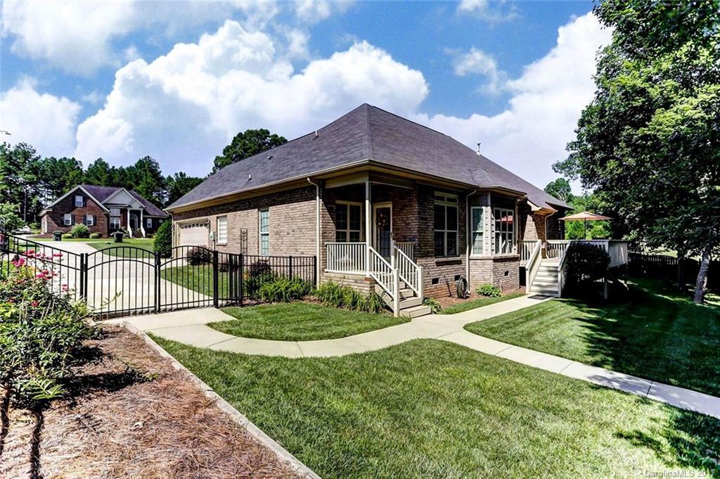 Fox Hunt Estates - Residential