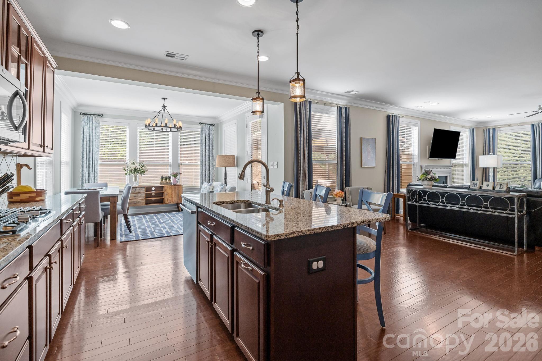 Shelly Woods - Residential