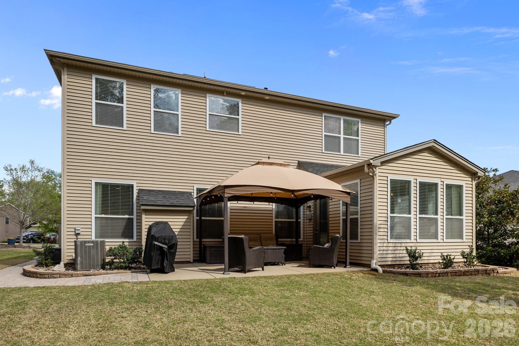 Shelly Woods - Residential