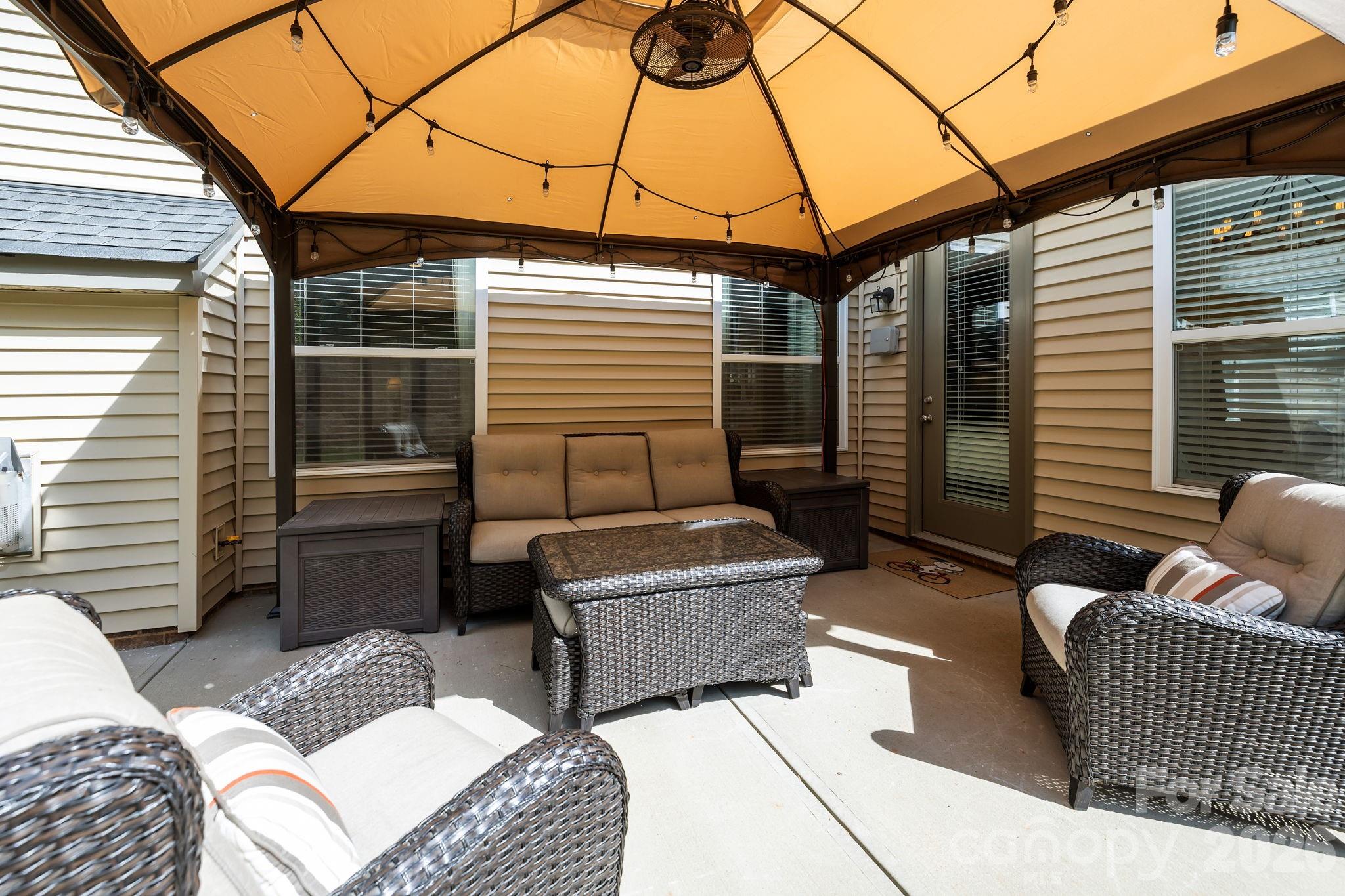 Shelly Woods - Residential